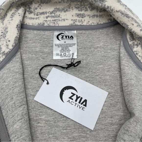 Zyia Active Jacket Medium Women Cream Combo Full Zip Long Sleeve Athletic New - Picture 6 of 11